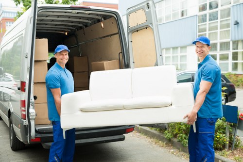 Loading van service with moving boxes for a Barbican area booking